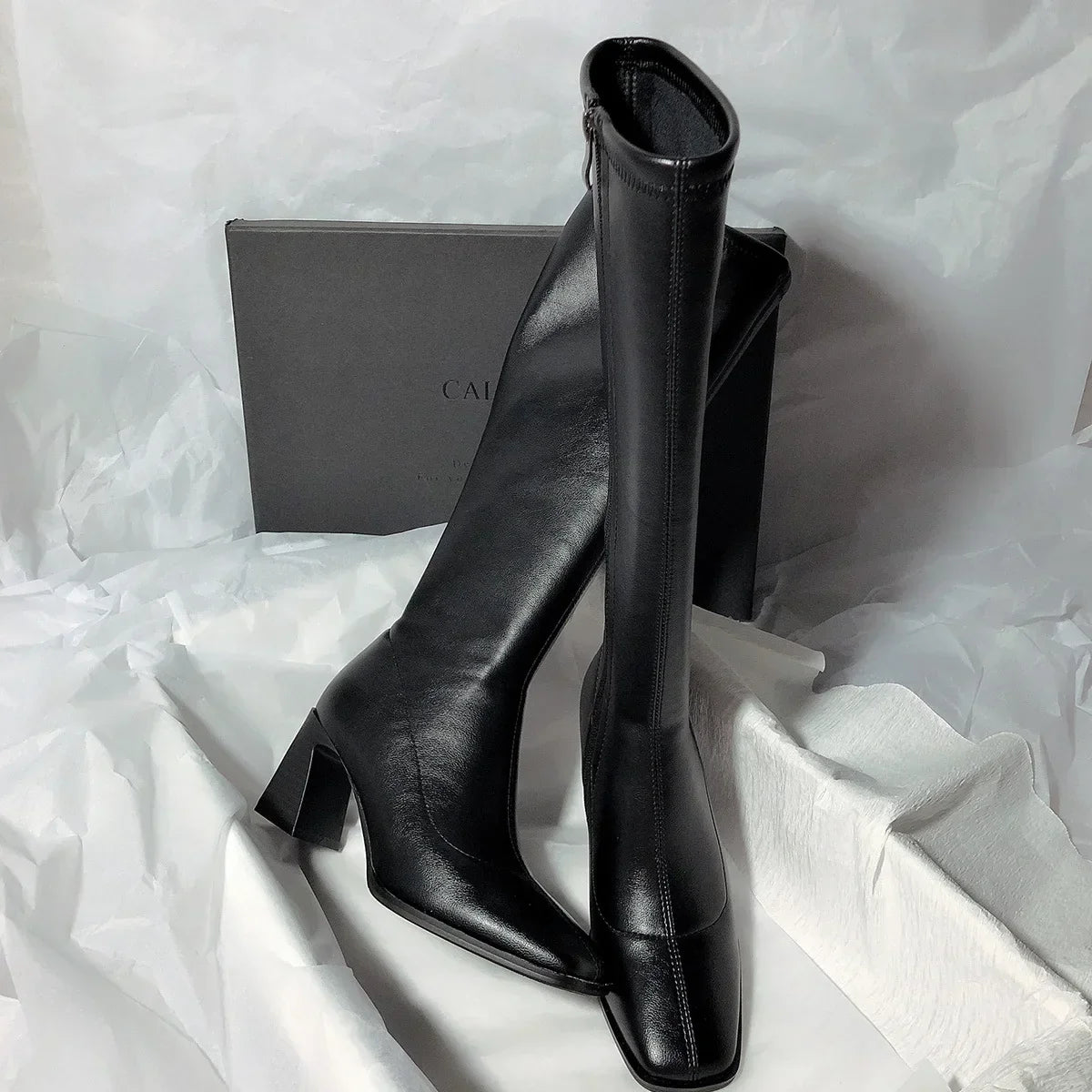 Botte haute noir Simili Cuir Femme - Bout carré