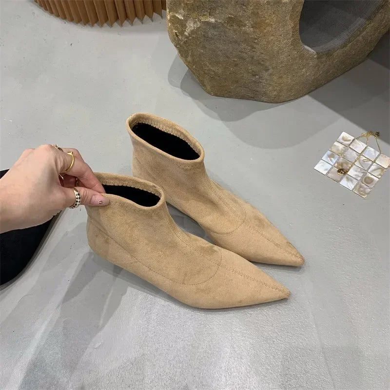 Bottine à talon beige Daim Femme - Bout pointu, style cowboy