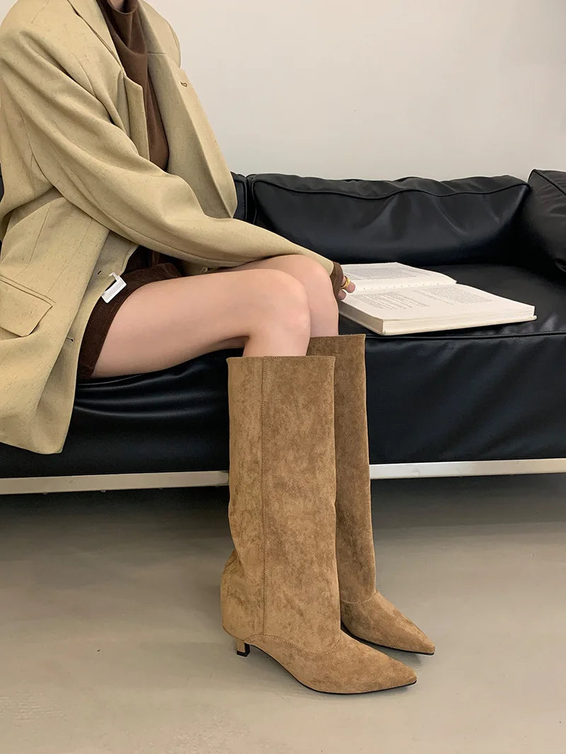 Botte haute marron clair Daim Synthétique Femme - Bout pointu