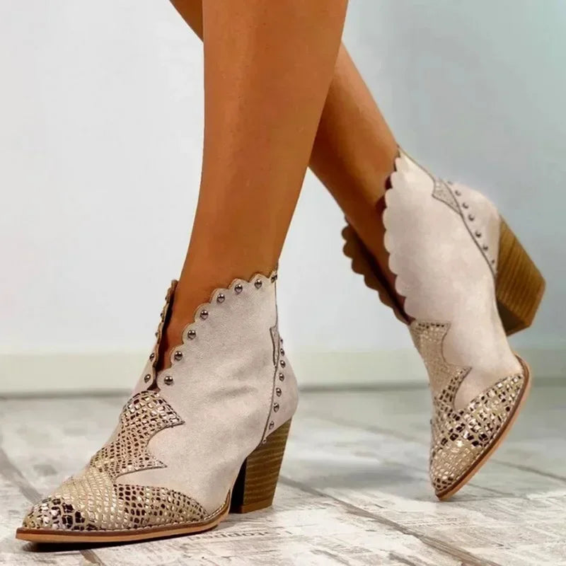 Santiag mi-haute beige Simili Cuir Femme - Motif python, clous