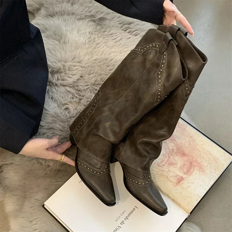 Santiag haute marron foncé Simili Cuir Femme - Clous géométriques
