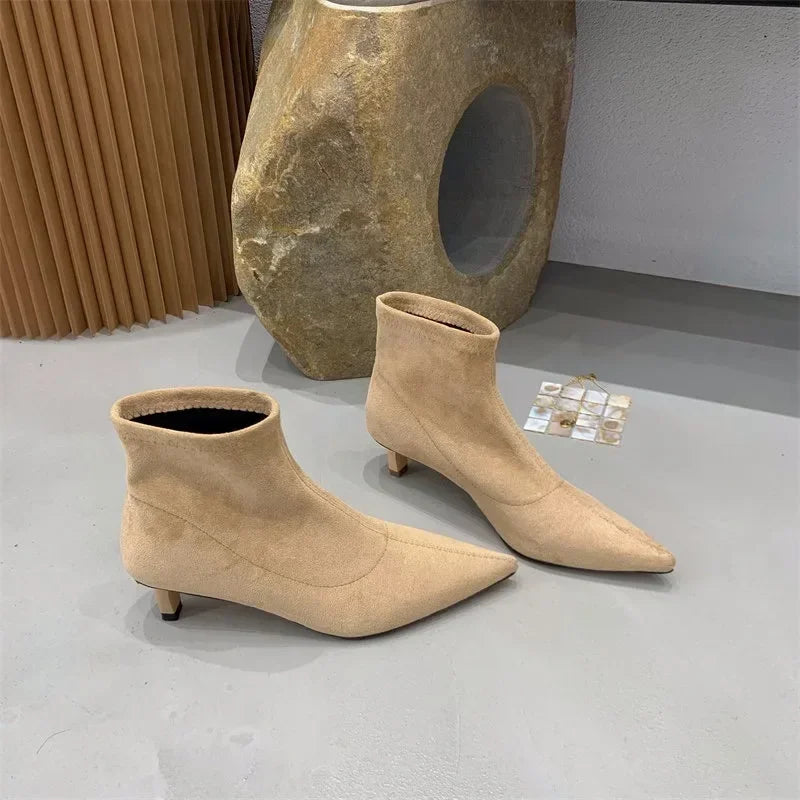 Bottine à talon beige Daim Femme - Bout pointu, style cowboy