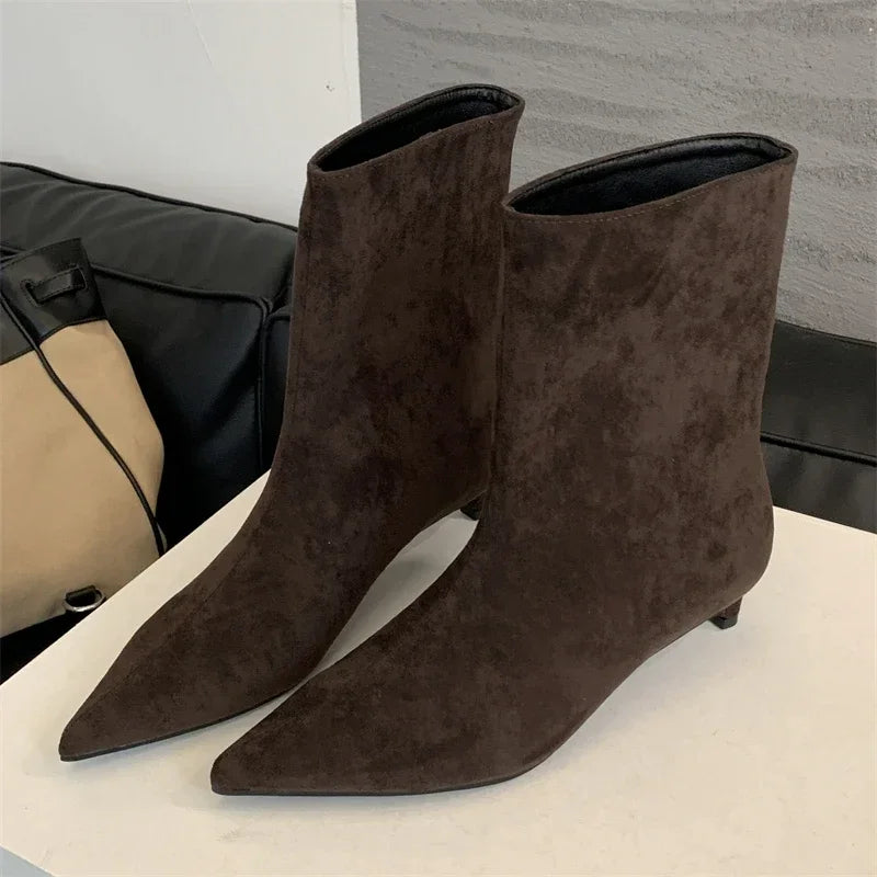 Bottine chelsea marron foncé Daim Femme - Bout pointu