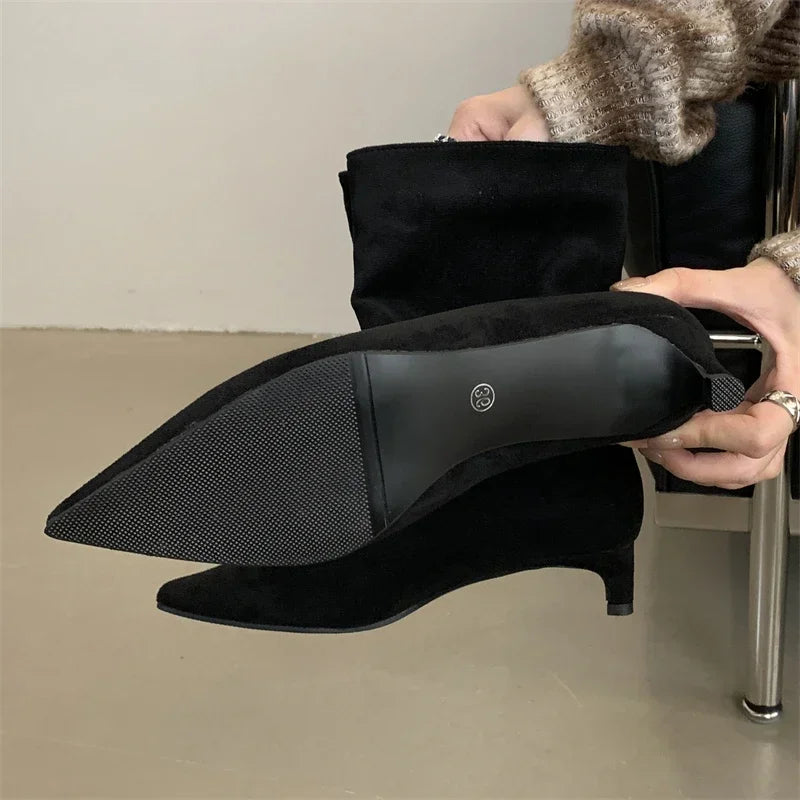Botte haute noir Daim Synthétique Femme - Talon kitten, bout pointu