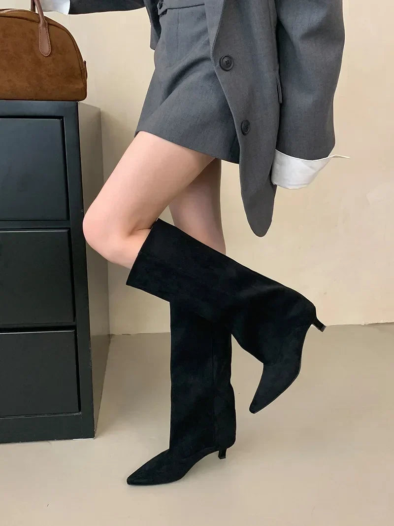 Botte haute noir Daim Synthétique Femme - Tige souple, talon kitten