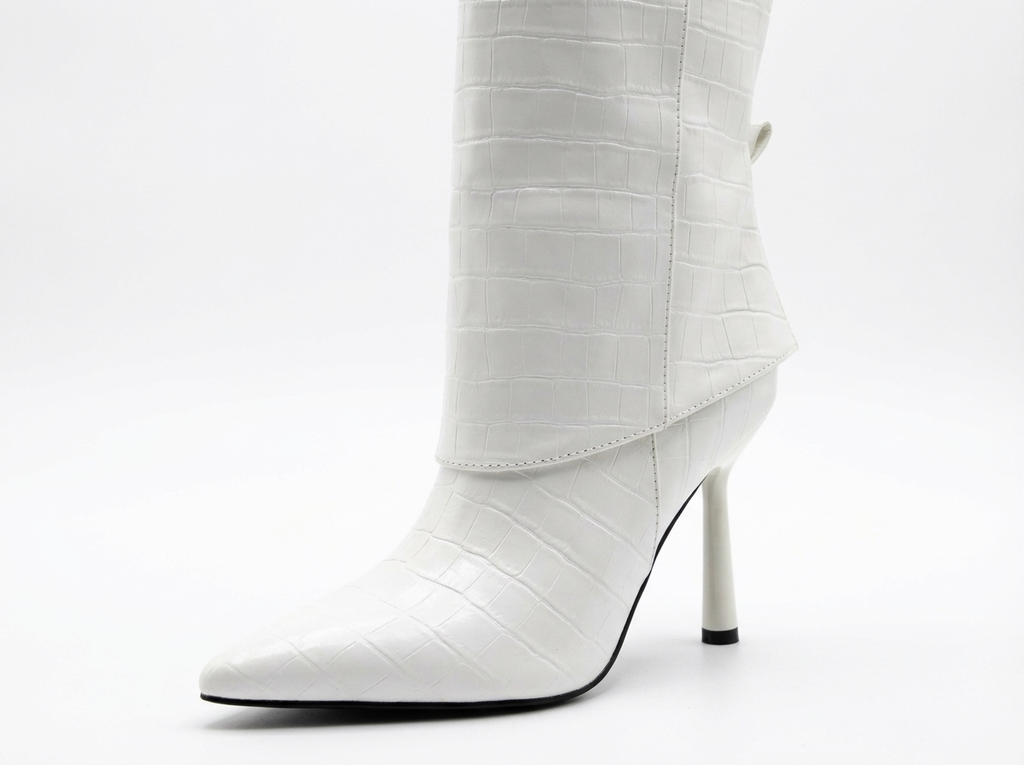 Botte haute blanc Synthétique Femme - Effet crocodile